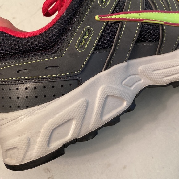 Nike Alvord running shoes 396037-007 - Picture 13 of 16